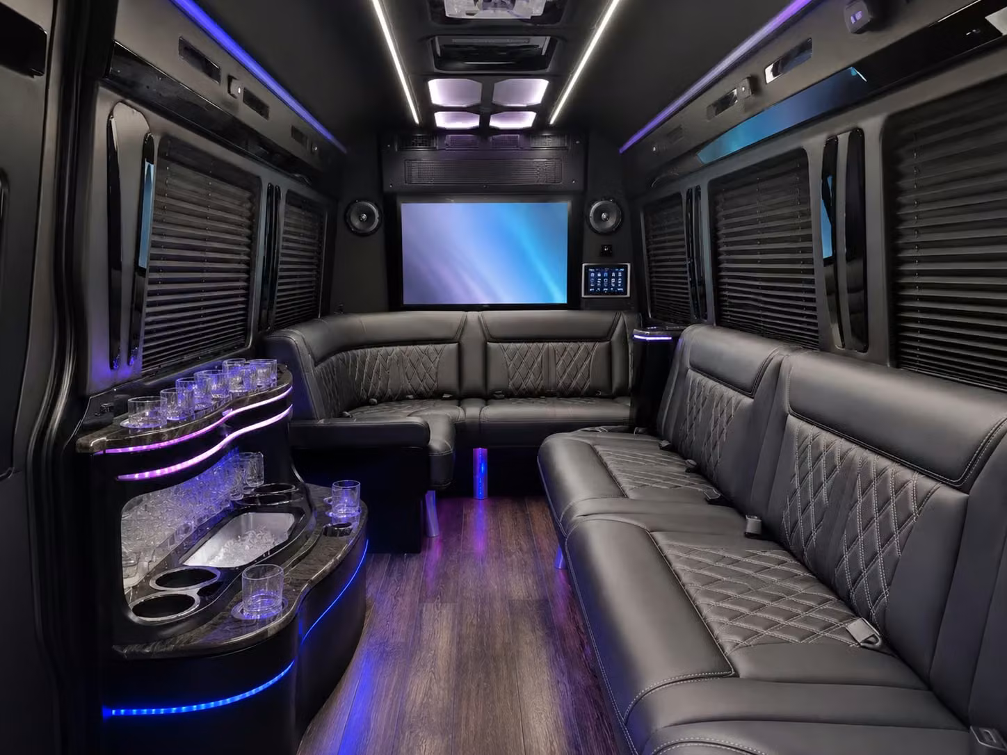 bus rentals for hialeah proms homecomings