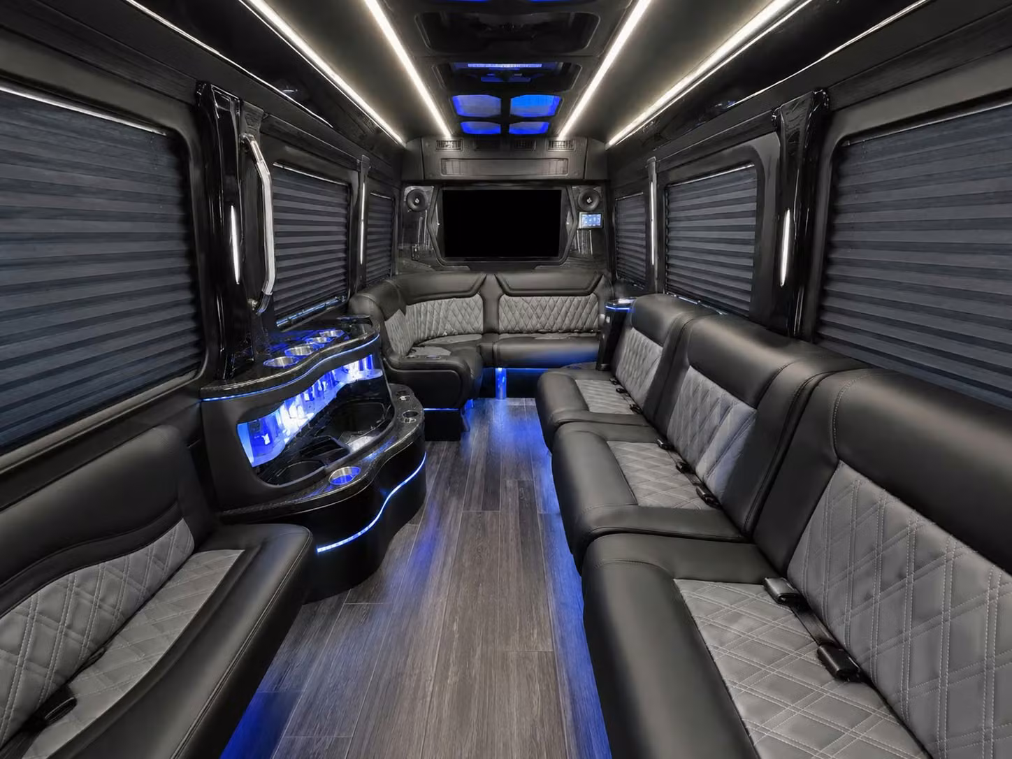 construction and industrial crew transportation in hialeah