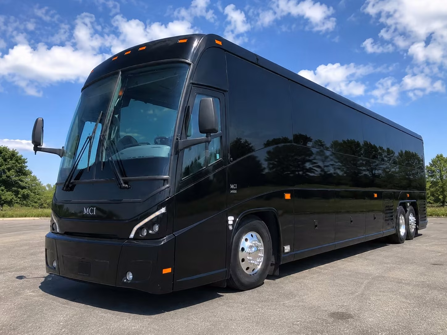 quinceanera sweet 16 event transportation in hialeah florida