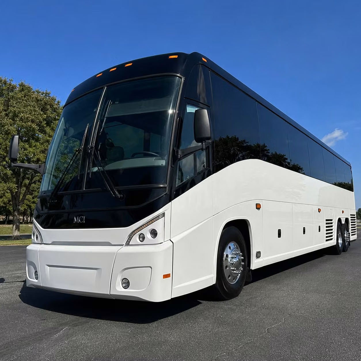 sunday service shuttle buses for hialeah congregations