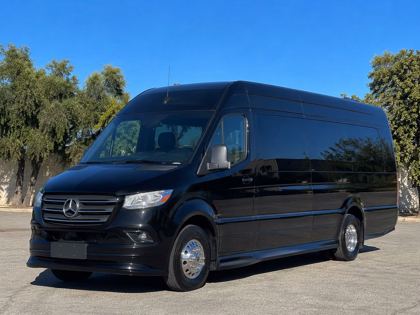 transportation serving hialeah and nearby cities